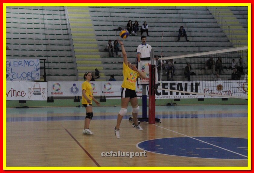 140430 volley 306_tn.jpg